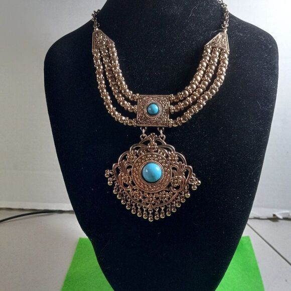 Statement Gold tone Three Strand with Large Pendant Necklace - Picture 1 of 8